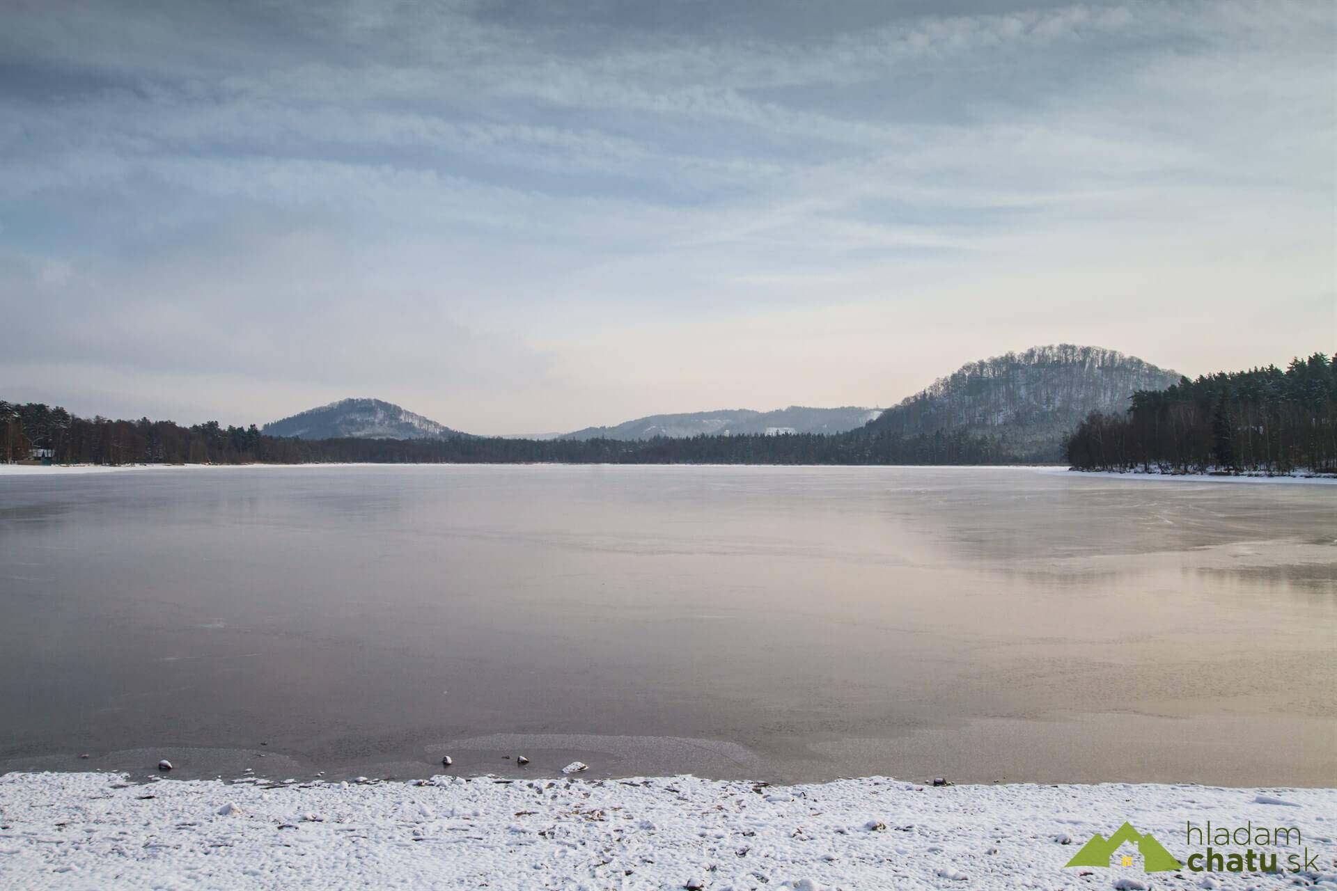 Hamerské jezero.jpg