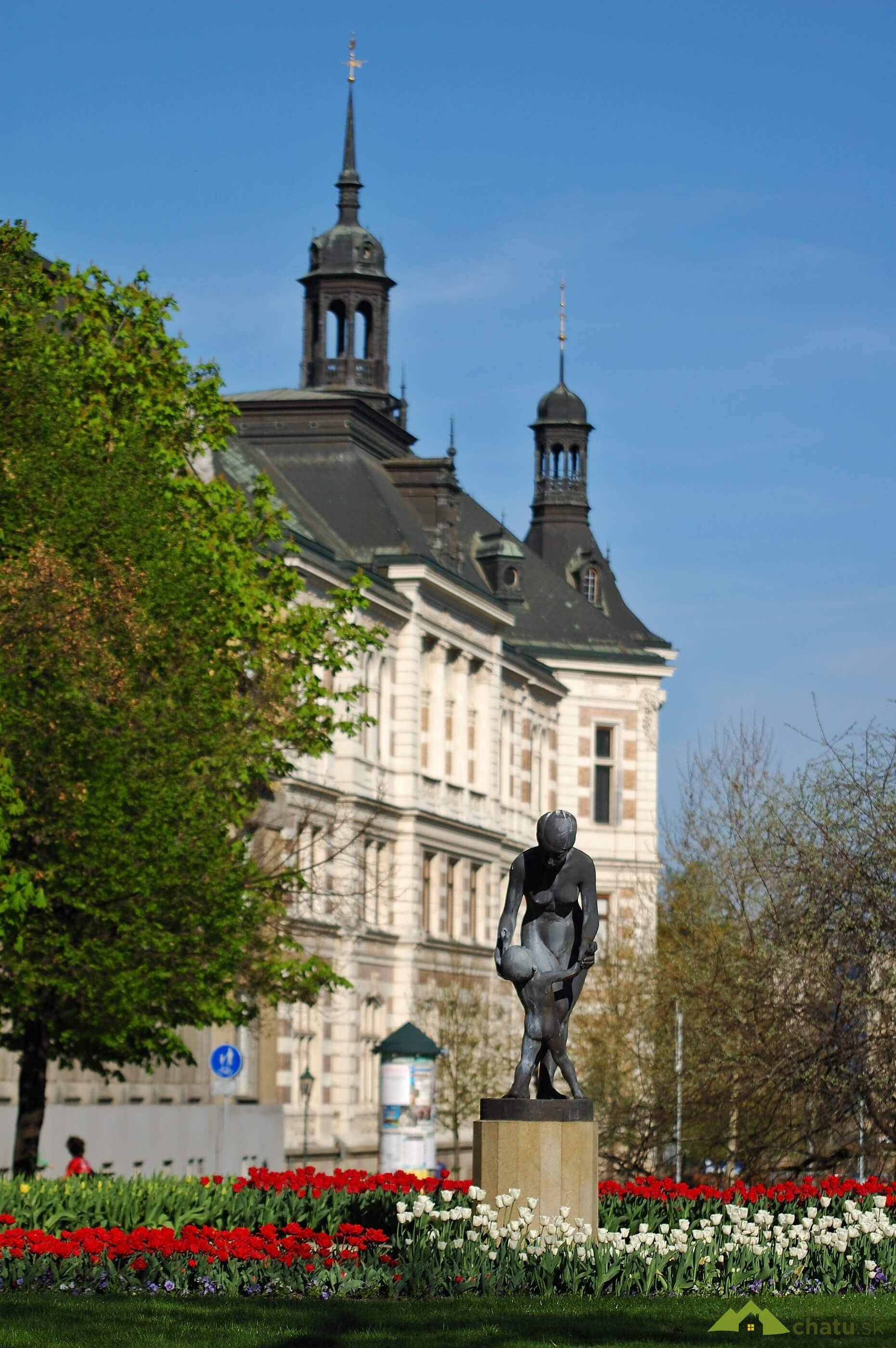 Západočeské muzeum v Plzni.jpg