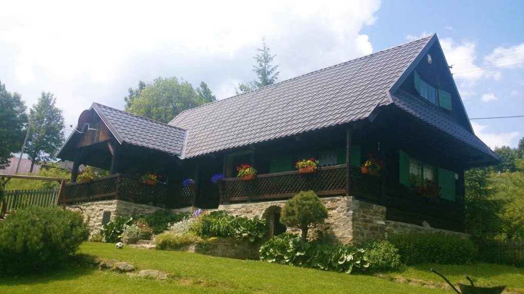 Cottage on Orava image_1.jpg