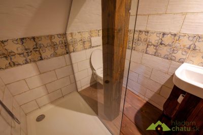 XXL Apartman vo Vt Ÿom hniezde Kupelna 2 Sprcha.jpg
