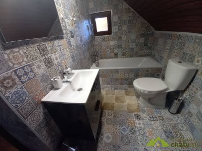 kupelna na poschodi 2.jpg