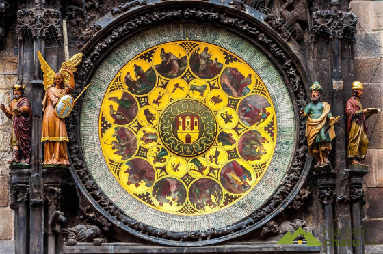 Pražský orloj.jpg