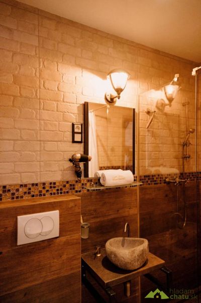 exclusive-line-rustical-kupelna-chata-martinski-wellness-house-martin.jpg