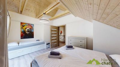 Chalet-Bjorn-03312025_082925.jpg