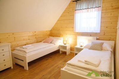 chatajezersko24_1019.jpg